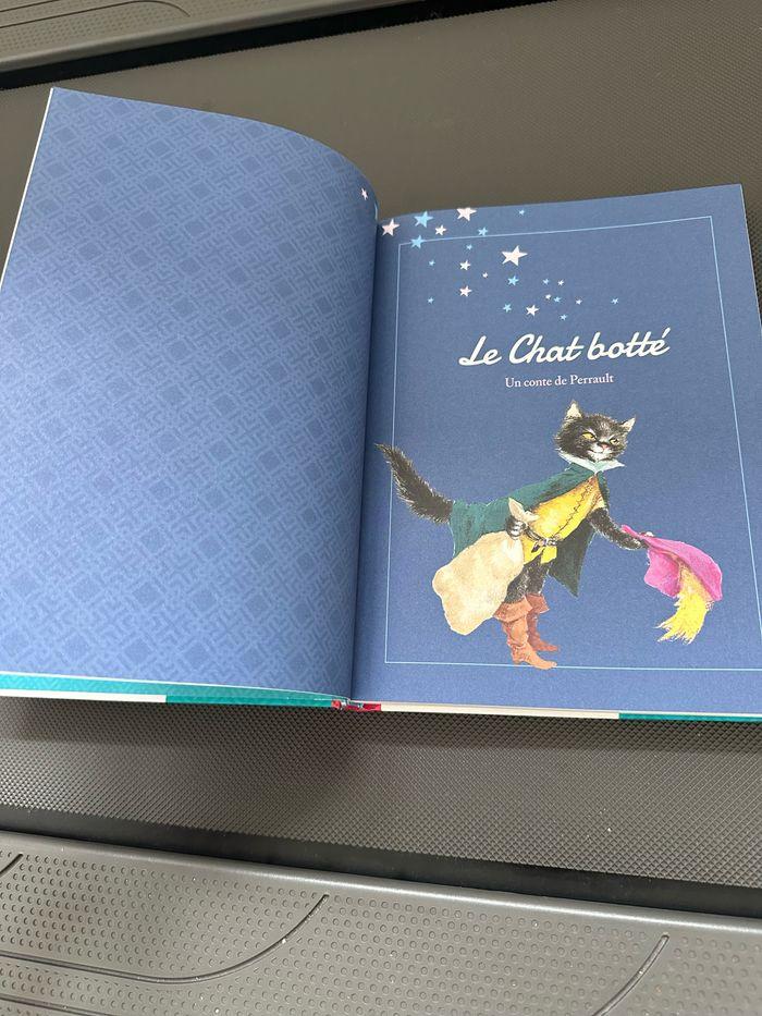 Livre Les plus beaux contes de mon enfance , édition France loisirs , 2019 Hachette Livre - photo numéro 4