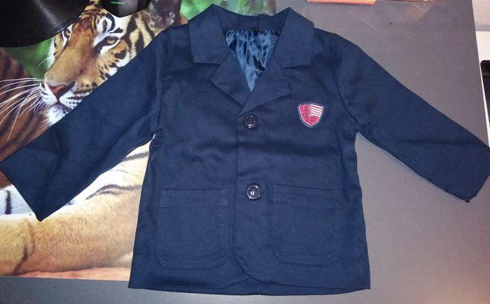 Veste garçon 9 mois neuve