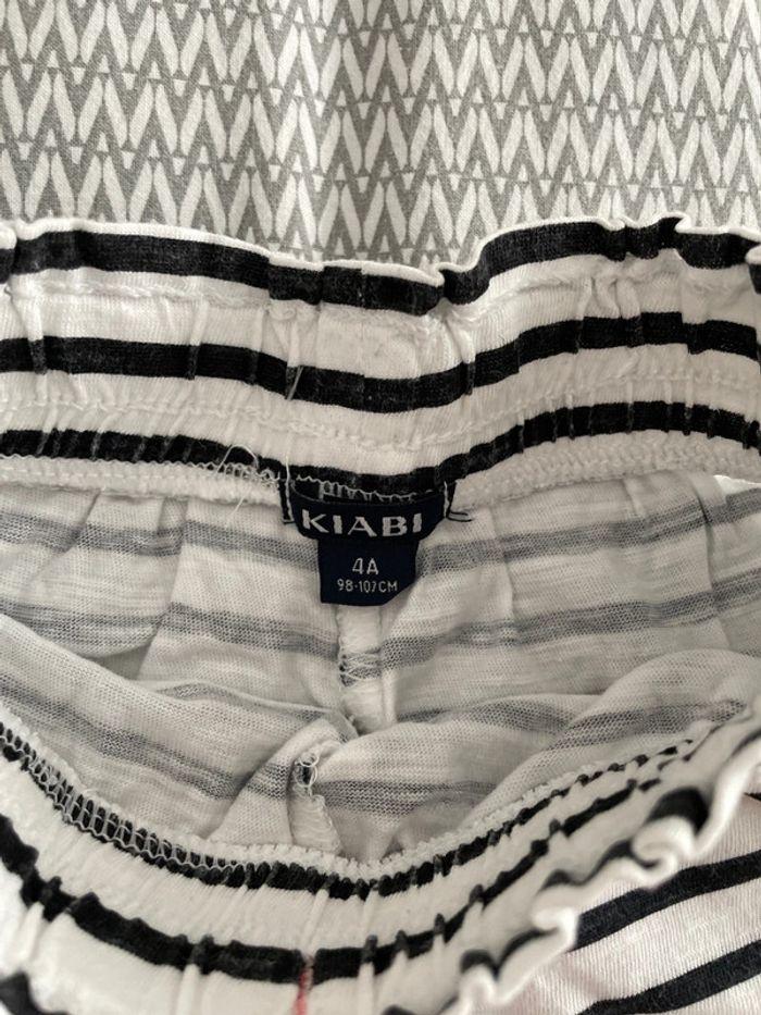 Short marinière Kiabi 4 ans - photo numéro 2