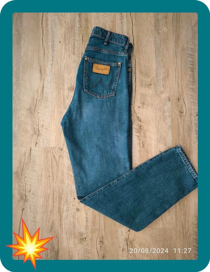 Jeans bleu coupe slim Wrangler taille 34(24  us) - photo numéro 1