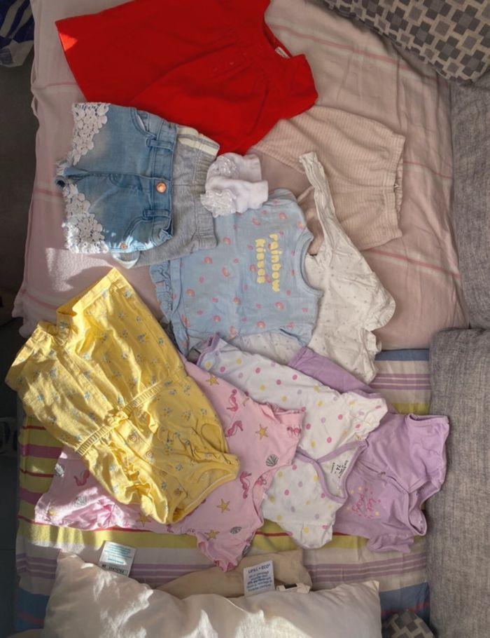 Lots vêtements Bébé fille - photo numéro 1