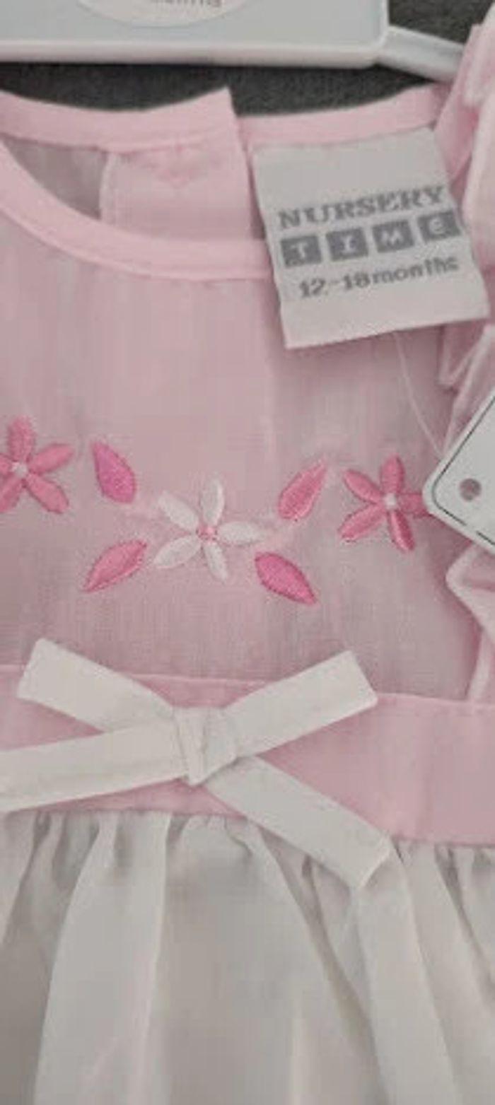 Robe rose 3 pièces 12/18 mois neuve blanche et rose - photo numéro 5