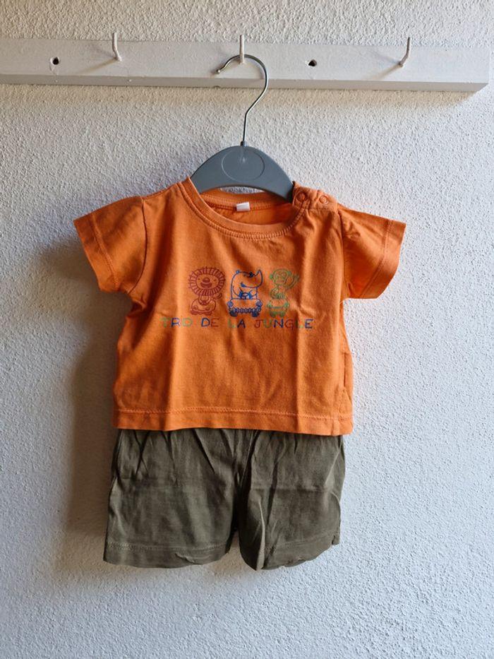 Ensemble 3 mois Sans Marque T-shirt orange avec motif, short kaki Bon état - photo numéro 1