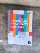 Dictionnaire d économie et de sciences sociales