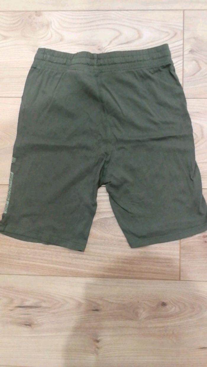 Short h&m vert - photo numéro 2