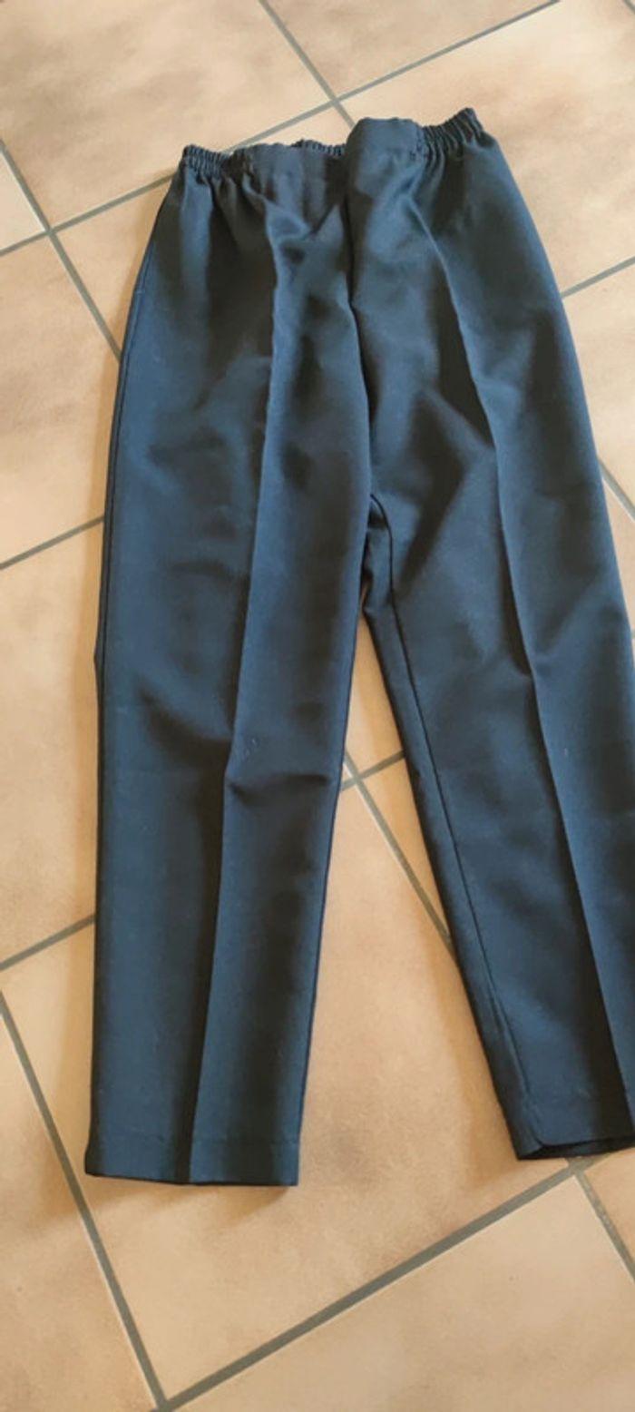 Pantalon léger noir Ideal été T3 neuf