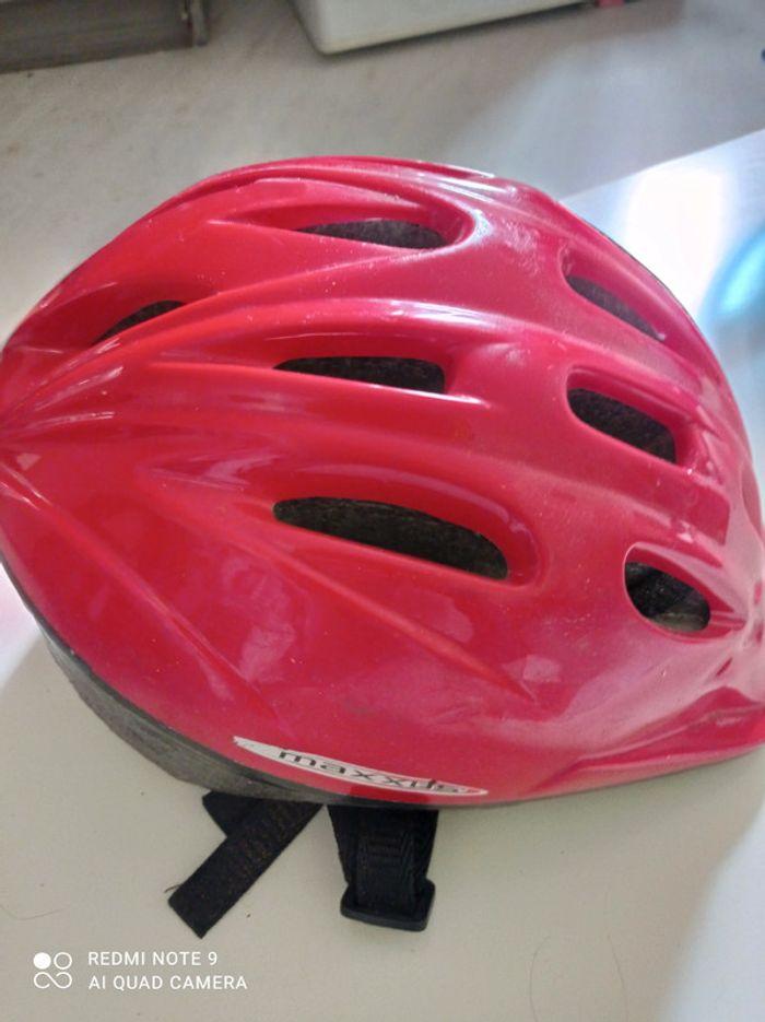 Casque vélo pour enfant - photo numéro 1