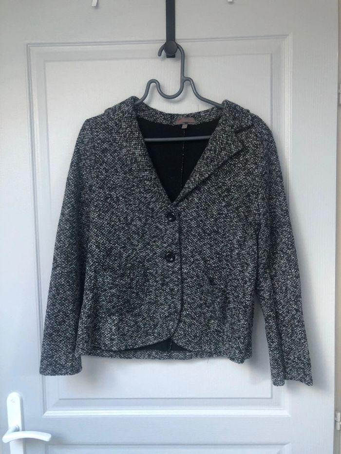 Veste femme noir /gris taille 38/40 neuf - photo numéro 1