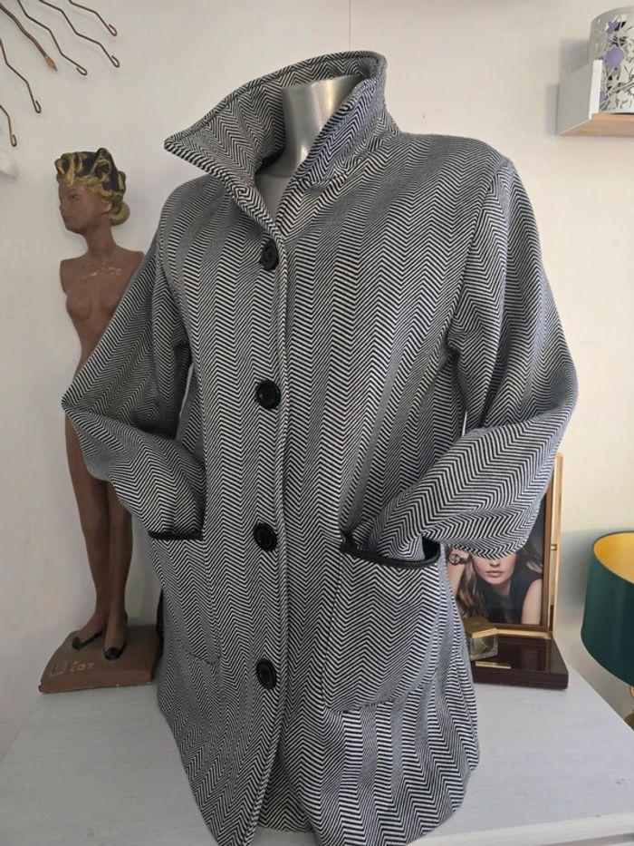 Manteau  Taille 42 44 comme neuf - photo numéro 4