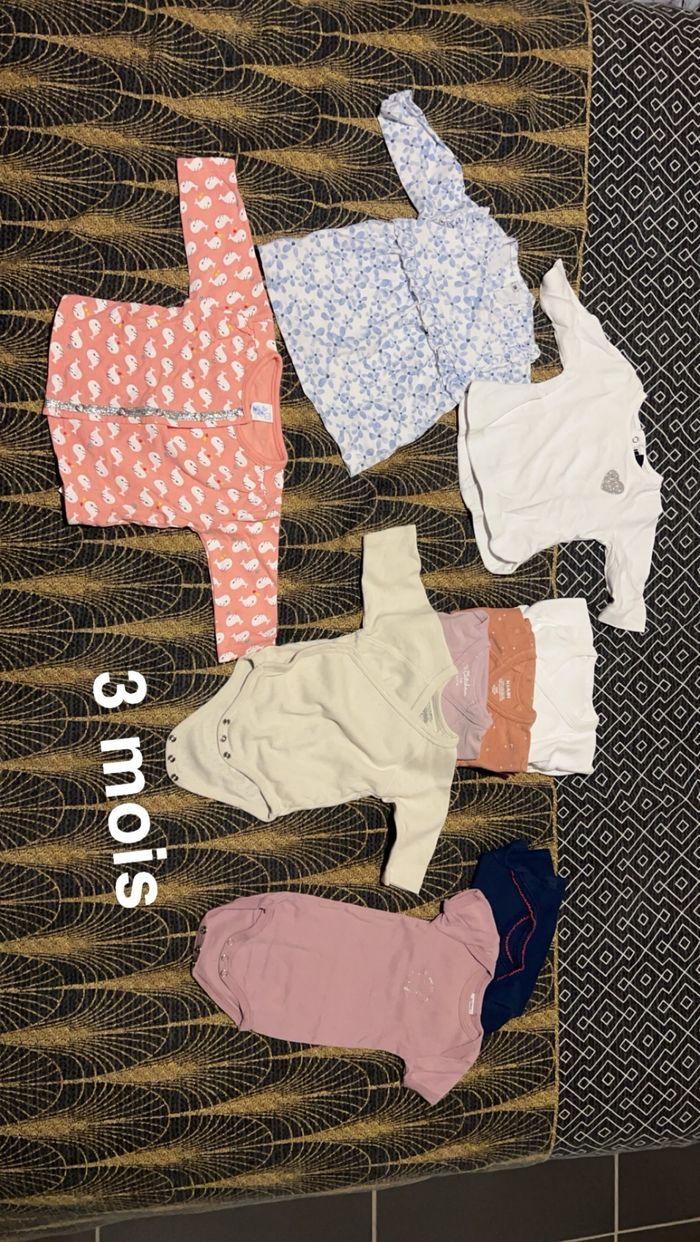 Lots vêtements 3 mois