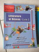 Livre littérature et réseau au cycle 2 à partir de l'oeuvre de Philippe Corentin