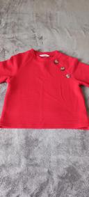 Blouse rouge, taille 5/6ans.