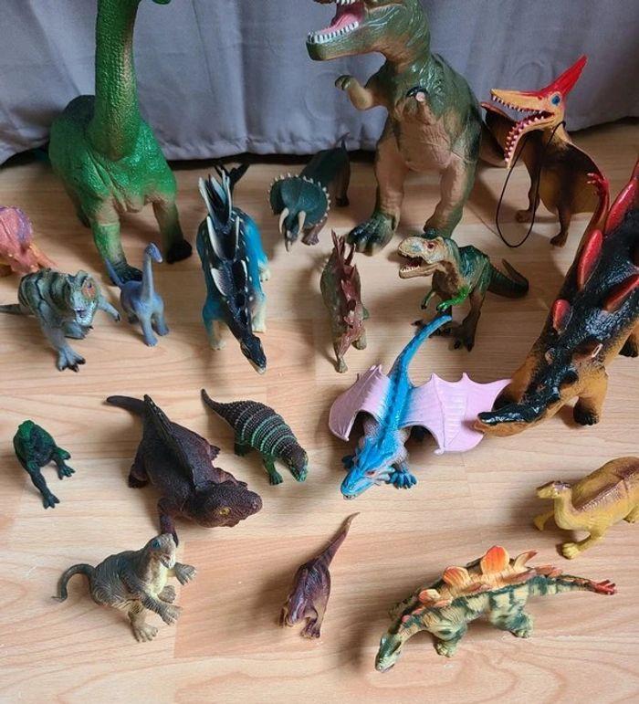 Lot dinosaures - photo numéro 4