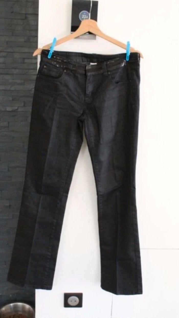 Pantalon camaïeu taille 38 peu porté - photo numéro 1