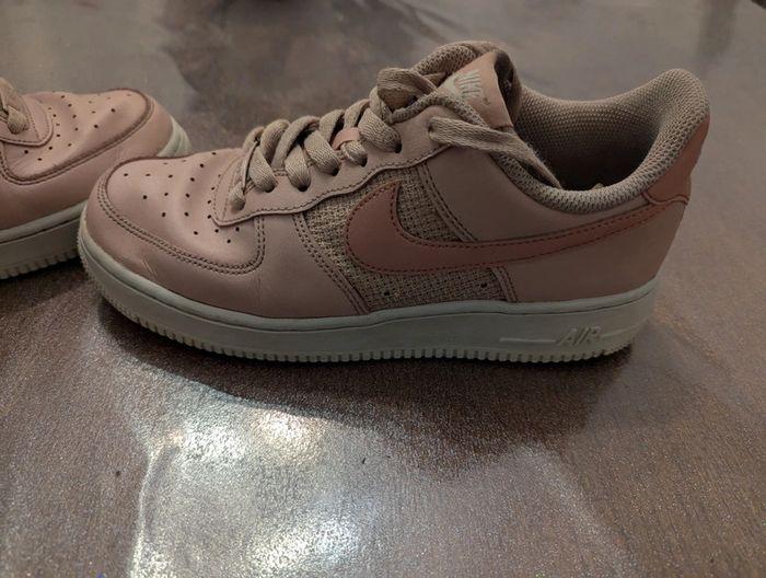 Nike Air Force 1 rose - photo numéro 5