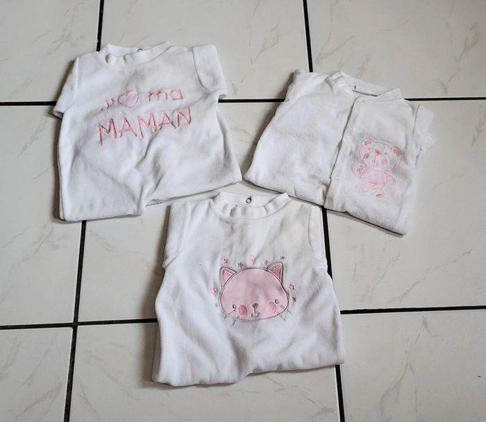 Lot 3 pyjamas une pièce bébé - photo numéro 1