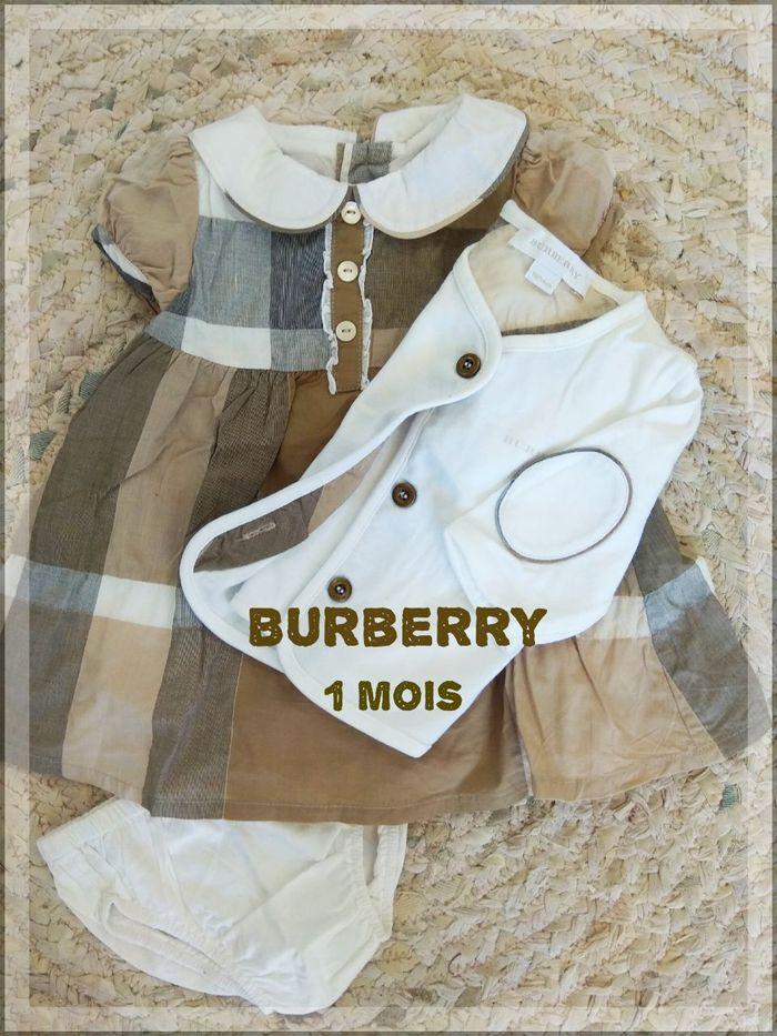 Burberry fille1 mois Robe + veste + culotte - photo numéro 1