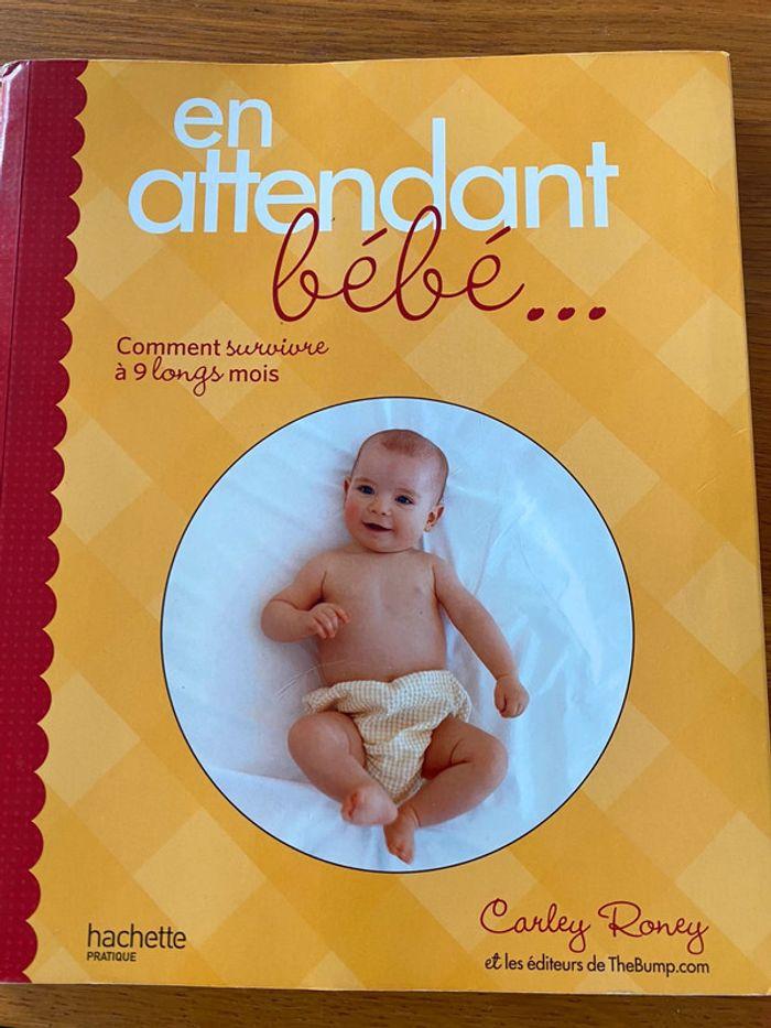 Livre « En attendant bébé » - photo numéro 1