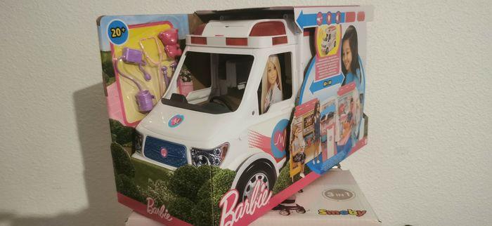 Coffret Ambulance Barbie - photo numéro 2