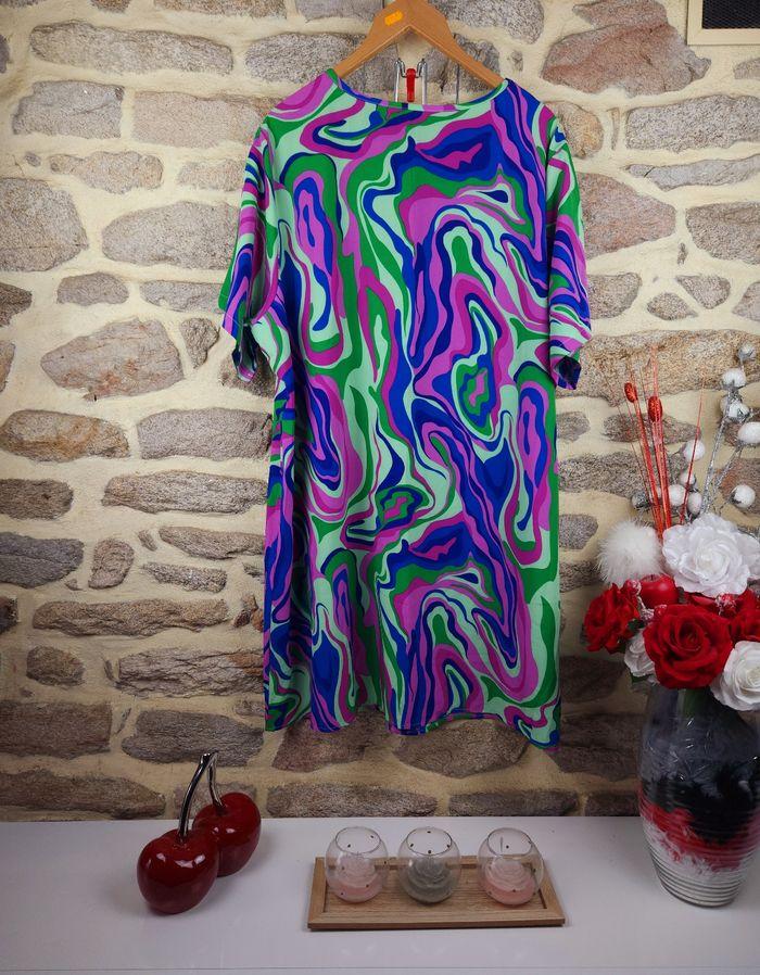 Robe manches courtes multicolore Femme taille 54 marque Boohoo 🍬 - photo numéro 3