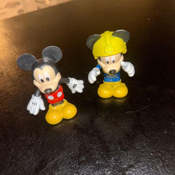 Lot de 2 personnages mickey