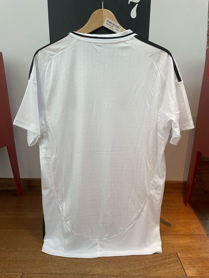 Maillot Real Madrid saison 2024/2025 - photo numéro 2