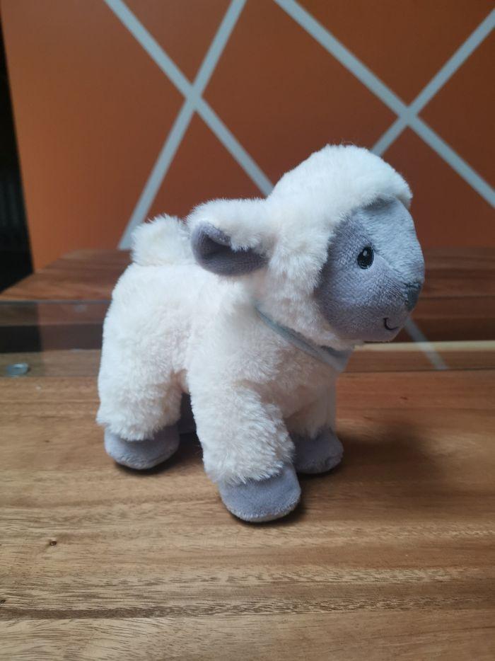 Peluche mouton - photo numéro 1