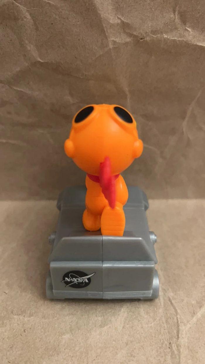 McDonald's 2019 - figurine Snoopy NASA engin spatial à roulettes - Happy meal 8cm - photo numéro 4