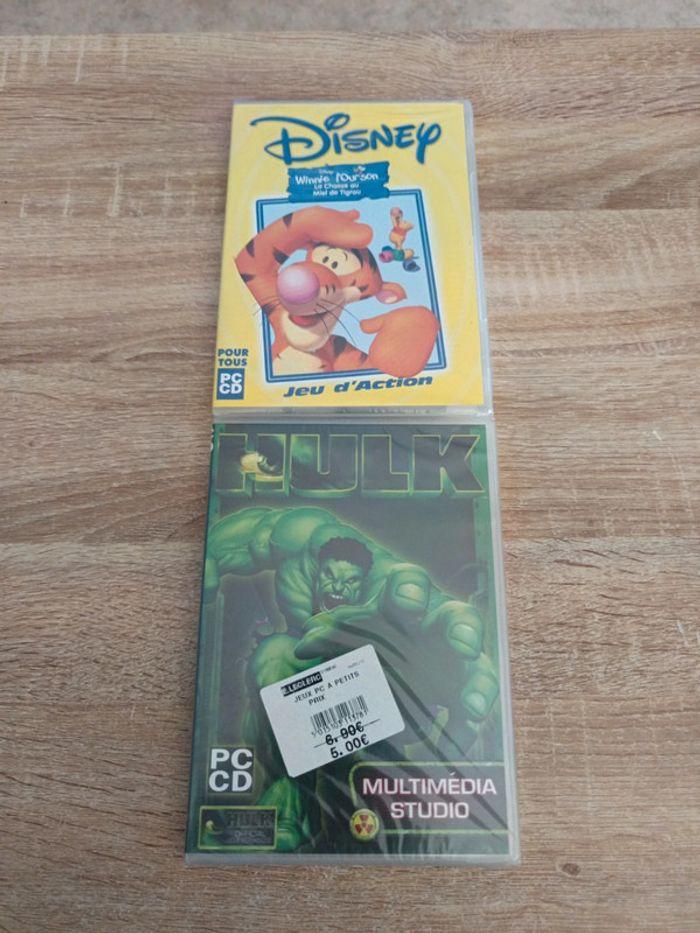 Lot de 2 Jeu PC Disney Winnie L'ourson et Hulk - photo numéro 1