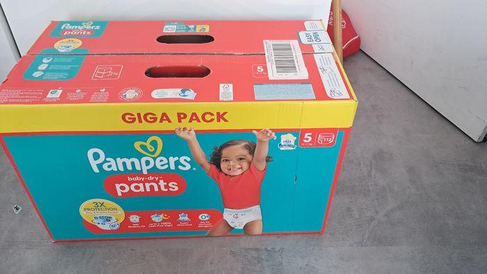 Couches pampers Pants Taille 5 - photo numéro 1