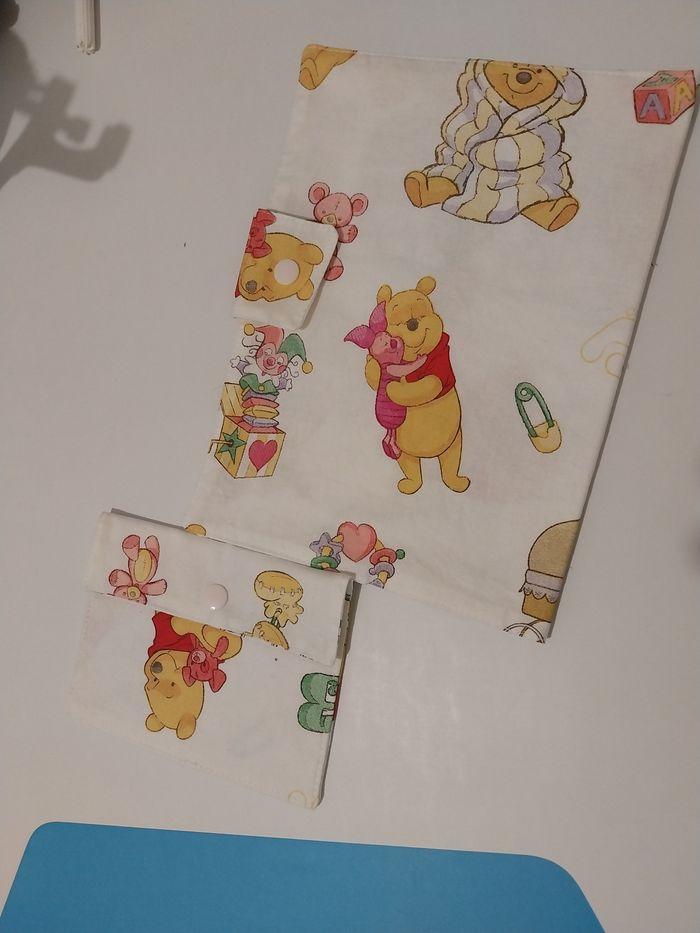 Protège carnet de santé winnie l'ourson - photo numéro 1