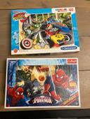 Lot de 2 puzzle Spiderman et Mickey