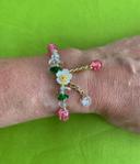 Magnifique bracelet perles roses et fleur style boho chic