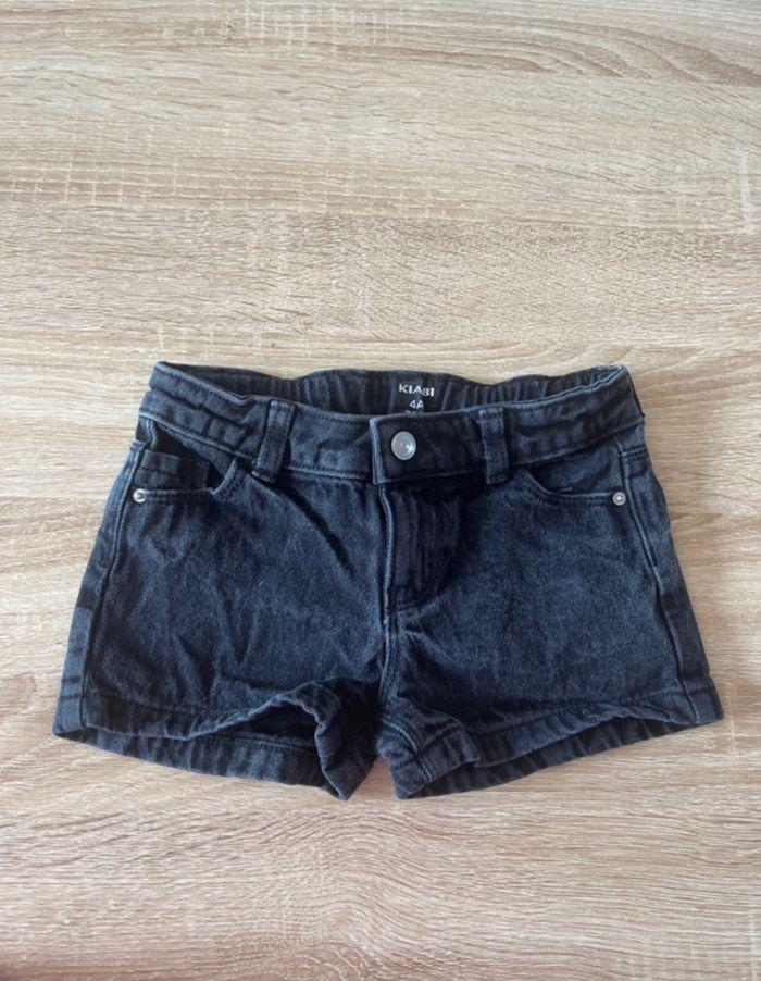 Short en jean noir - photo numéro 1