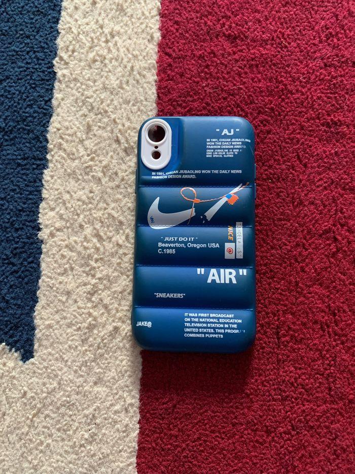 Coque iPhone XR Nike - photo numéro 1