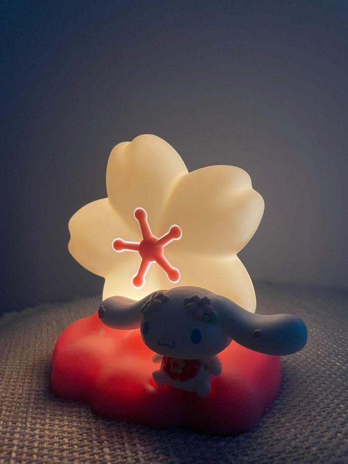 Veilleuse figurine fleur de cerisier sanrio Cinnamoroll - photo numéro 14