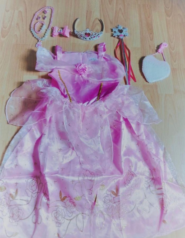 Déguisement robe princesse robe et accessoires 5-6ans - photo numéro 1