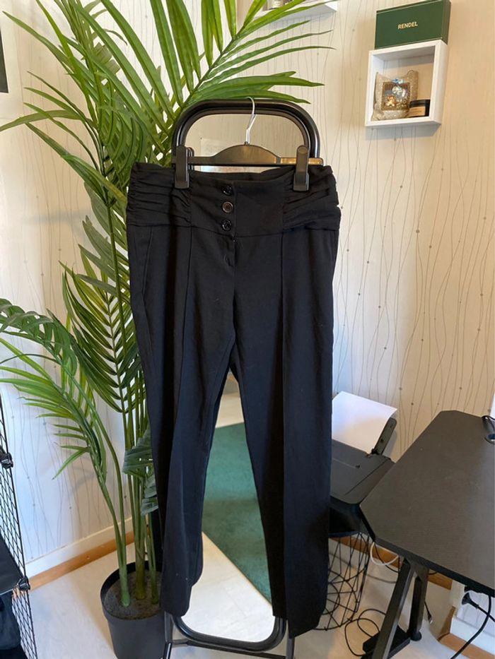 Pantalon tailleur noir - photo numéro 1