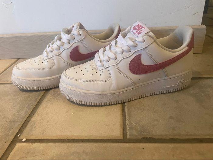 Air force 1 rose blanche - photo numéro 4