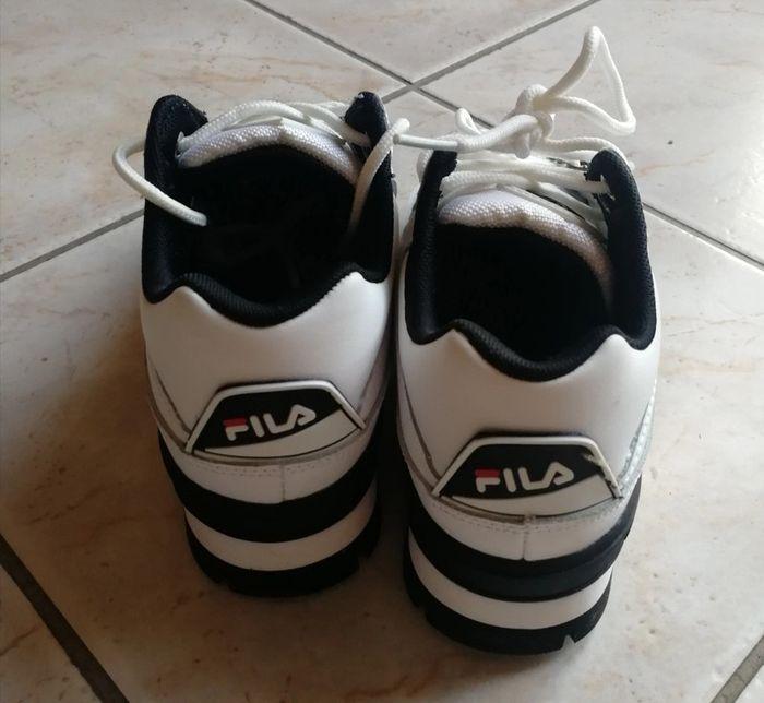 Baskets Fila taille 36 - photo numéro 4