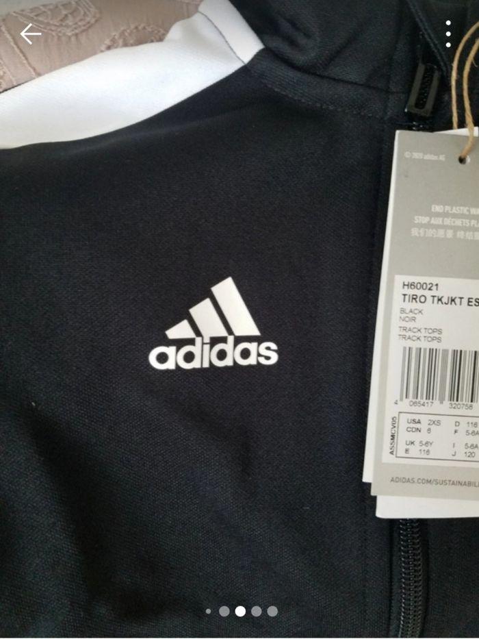 Veste Adidas noir t 5/6 ans NEUF - photo numéro 3