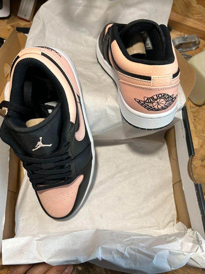 Air Jordan 1 Low Crimson Tint - photo numéro 4