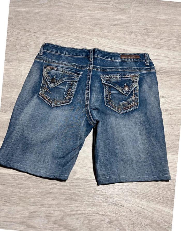 🩳 Short vintage brodé en jean Bleu Arya Taille S🩳 - photo numéro 1