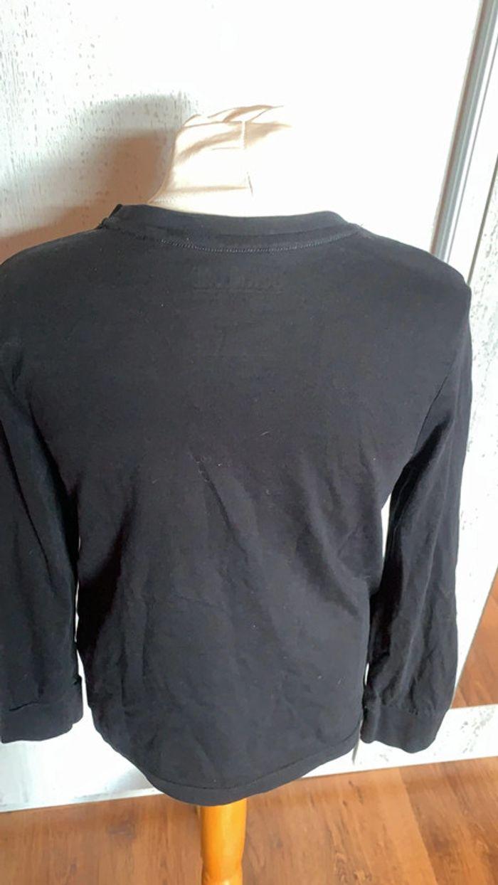 T-shirt  manche  longue  garçon  👦  taille  134/140 - photo numéro 4