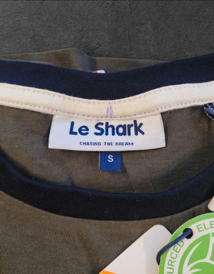 T-shirt Le Shark Manches Longues Taille S Neuf avec étiquette - photo numéro 4