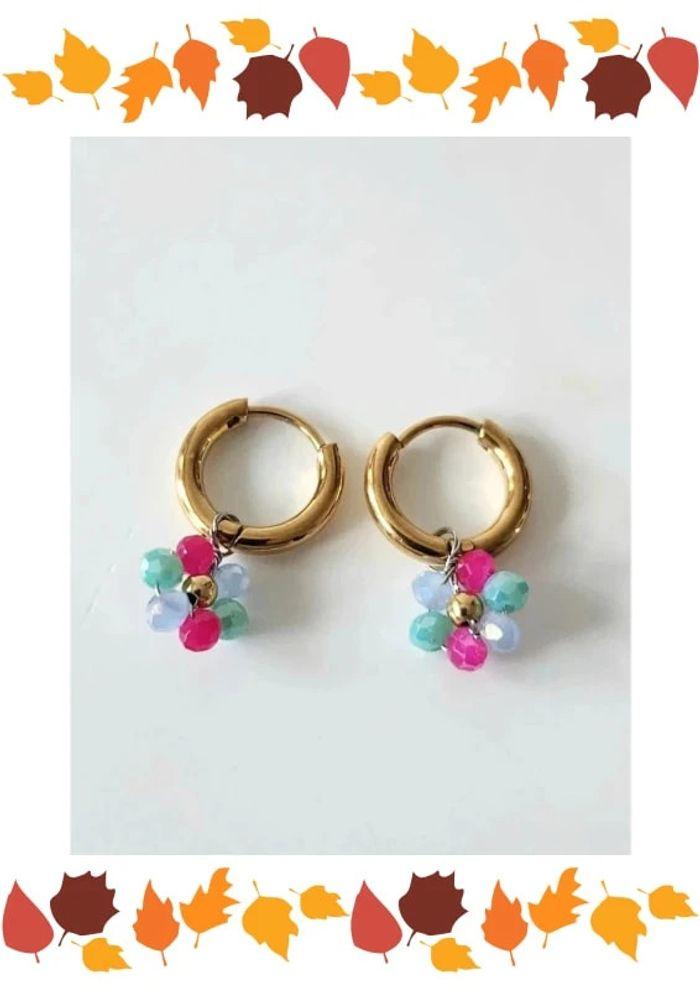 🌺 Petites boucles d'oreilles fleurs 🌺 - photo numéro 2