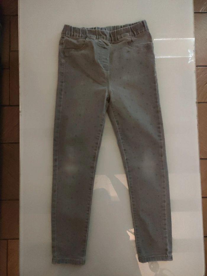 Pantalon gris motif coeur fille 9-10 ans - photo numéro 1