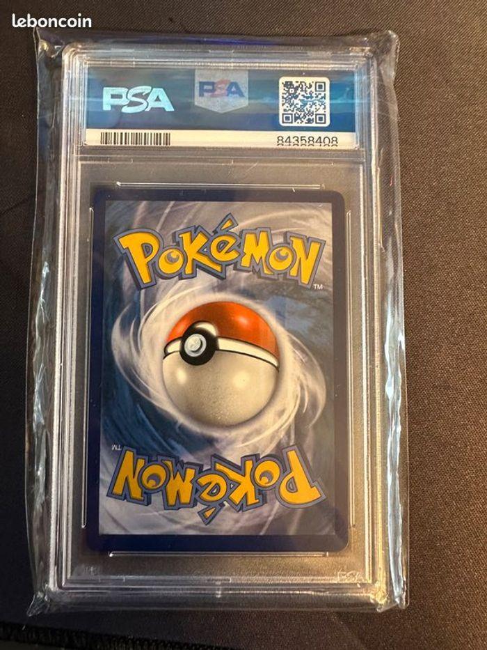 Carte Pokémon Phyllali Vmax EB07 PSA 10 - photo numéro 2