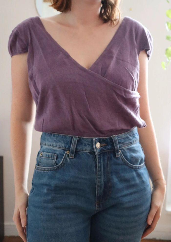 Petit pull violet - photo numéro 1