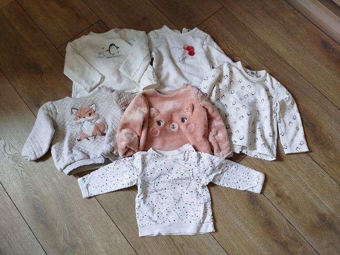 Lot vêtements bébé fille 12 mois hiver - 41 articles - photo numéro 3